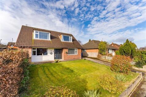 Woodland Avenue, Lymm