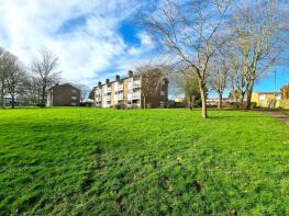 17, Hillside House, Hillside, Stevenage SG1 1PY