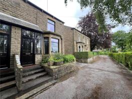 2, Hazel Villa, Valley Road, High Peak SK22 2LP