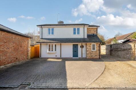Grass Yard, Kimbolton, PE28