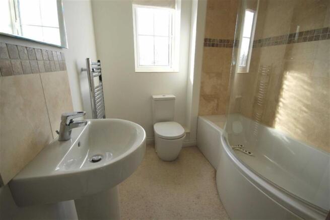 MAIN BATHROOM