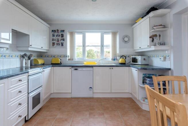 Kitchen/Breakfast Ro