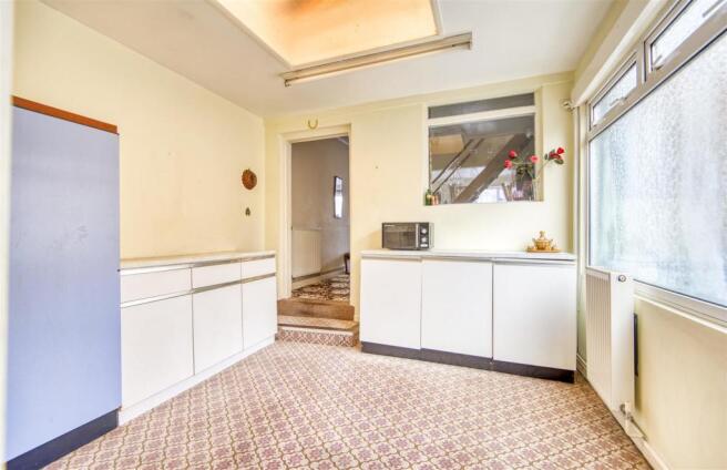 3a Kitchen.jpg