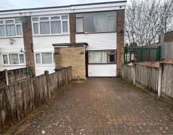 82, Crown Hills Avenue, Leicester LE5 4HE