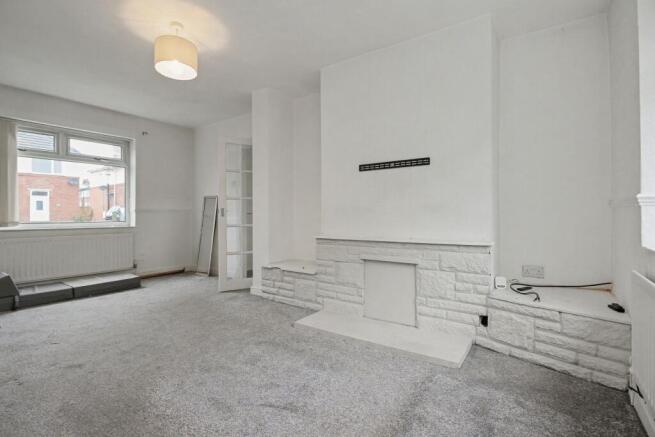 Poplar Road, Skellow, DN6 photo 3
