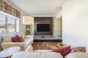 9, Garson House, Gloucester Terrace, London W2 3DG