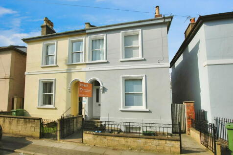 Marle Hill Parade, Cheltenham, GL50 4LH