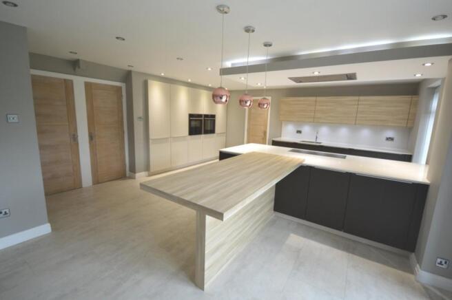 Open Plan Kitchen/Fa