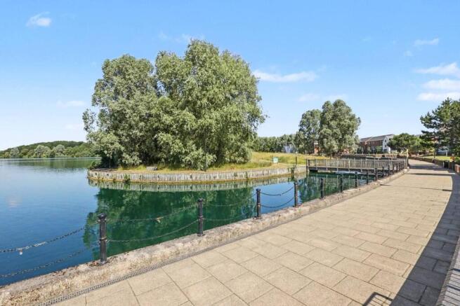 3 bed Semi-Detached for sale Image 4