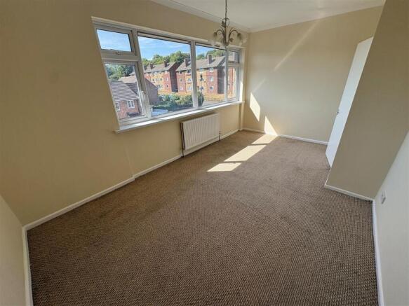 2 bed Maisonette for sale Image 7