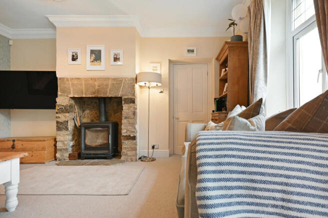 4 bed Semi-Detached for sale Image 10