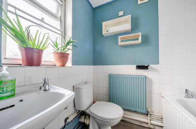 1387040-16-6932c2...