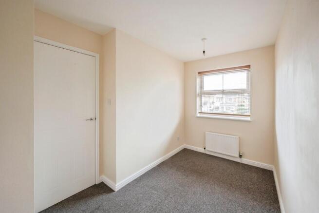 3 bed Detached for sale Image 11