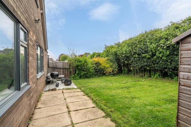 3 bed Detached for sale Image 11