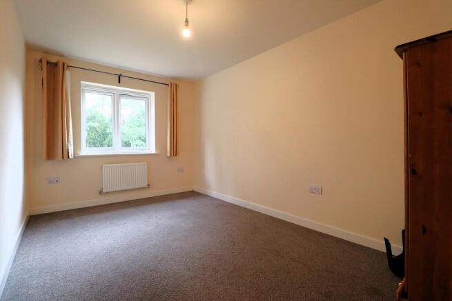 3 bed Semi-Detached for sale Image 11