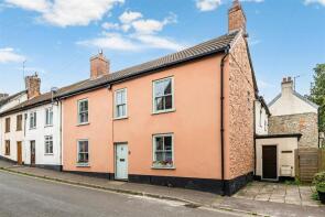 16, Castle Hill, Axminster EX13 5PY
