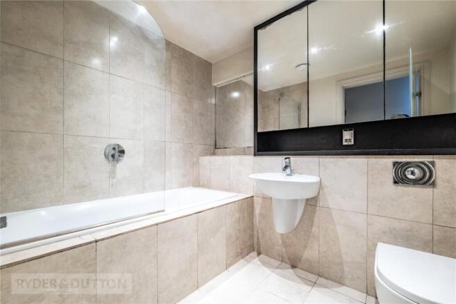 2 bed Apartment for sale Image 9