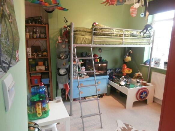 Photo 11
