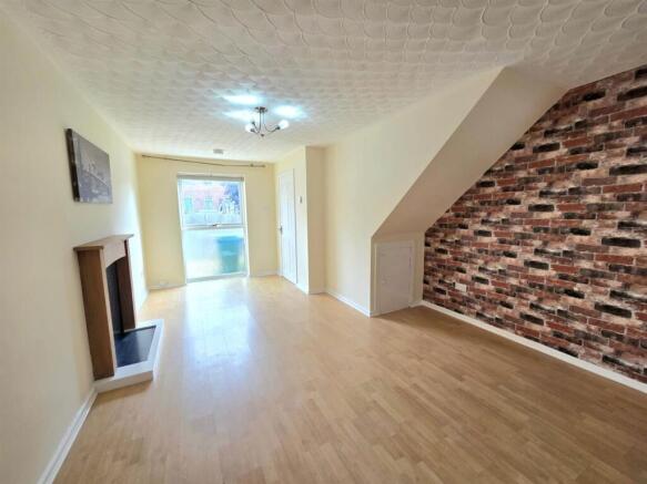 Lounge 3.jpeg
