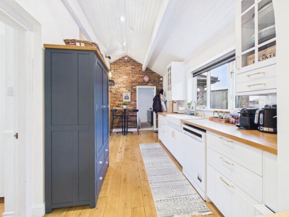 Kitchen/Breakfast Room