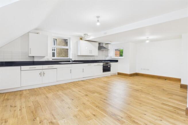 Living Room / Kitche