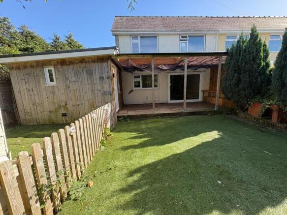 Rear Garden (1).JPEG