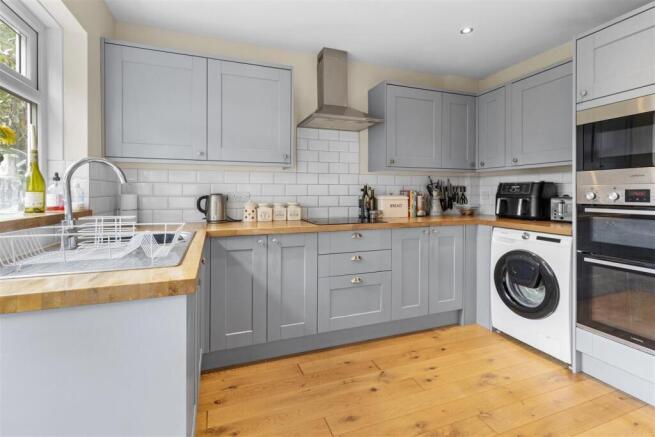Chestnut Close, Herstmonceux, Hailsham photo 4