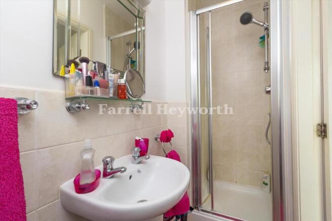 En Suite Shower