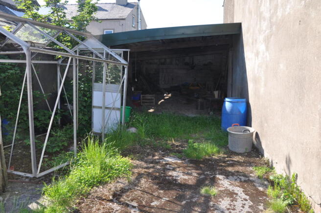 Photo 18