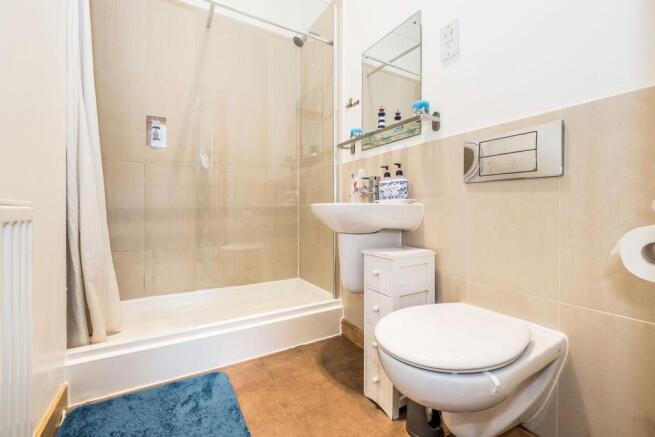 Master En-suite