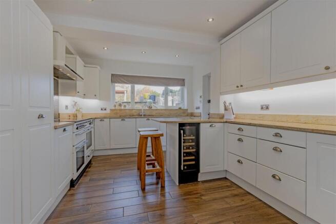 Superb Integrated Kitchen