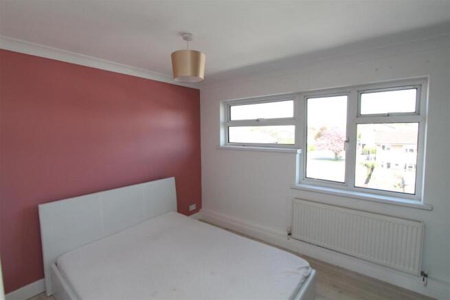 Master Bedroom.JPG