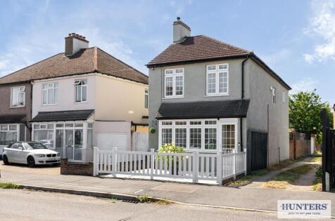 ** Price Range £550,000 - £580,000 **