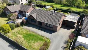 Cwm Eithin, New Road, Glyn Ceiriog, Llangollen LL20 7HF