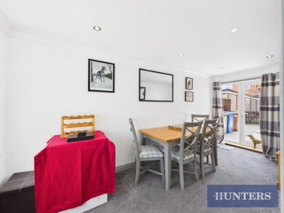 3 bed Semi-Detached for sale Image 8
