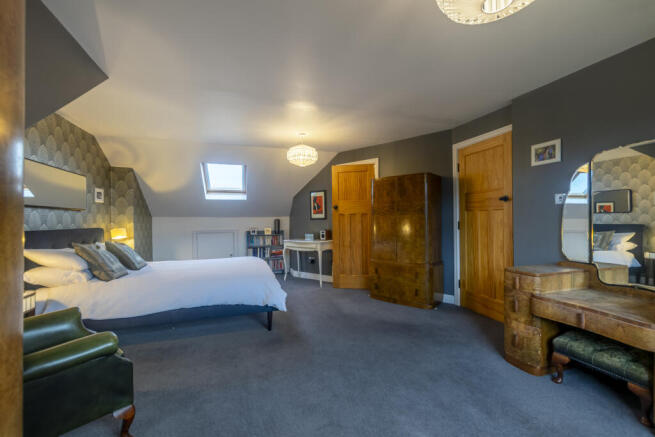 Bedroom 4 b