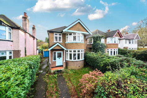 Cavendish Road, Woking, GU22