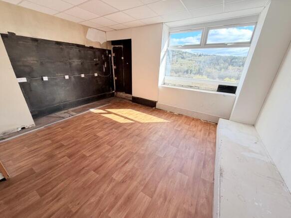 Hanbury Road, Bargoed photo 4