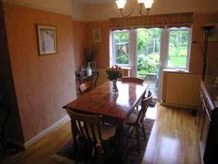 DINING ROOM: