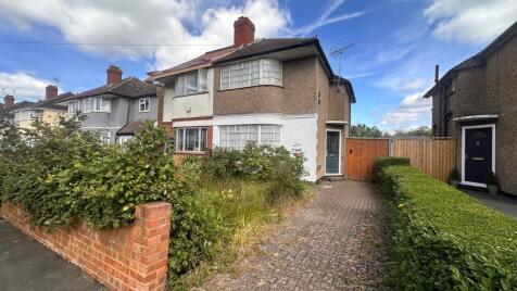 Kingston Avenue, Feltham, TW14