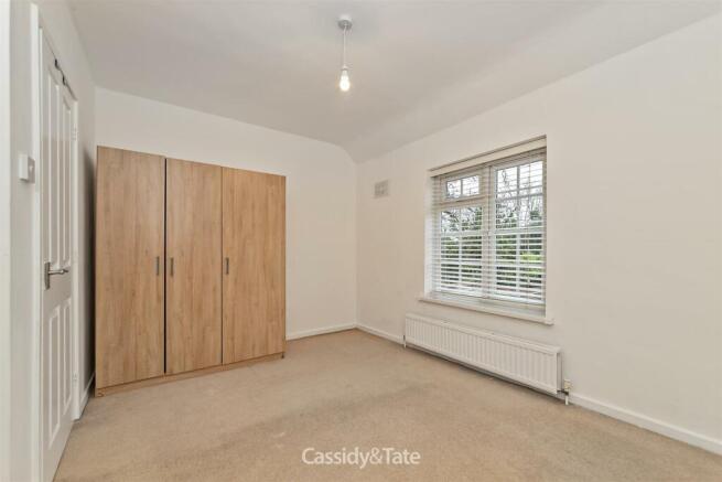 101ColneyHeathLane-13.jpg
