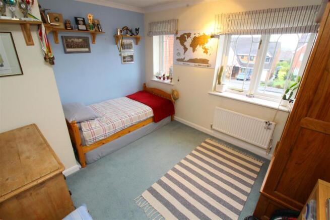 24 Bed 3.JPG