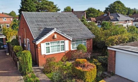 Whitegates Close, Timperley