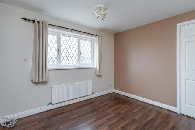 bedroom 3b