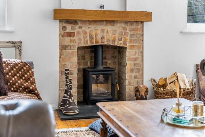 4 bed House for sale Image 10