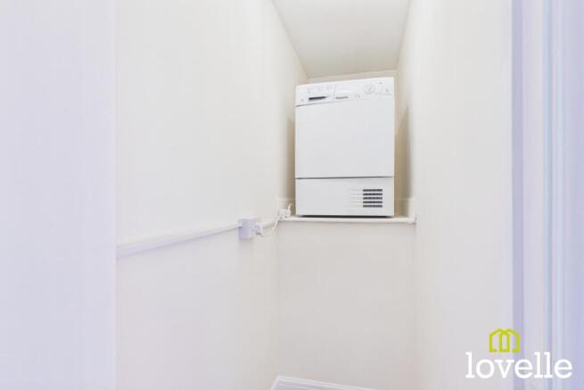 2 bed Flat for sale Image 12