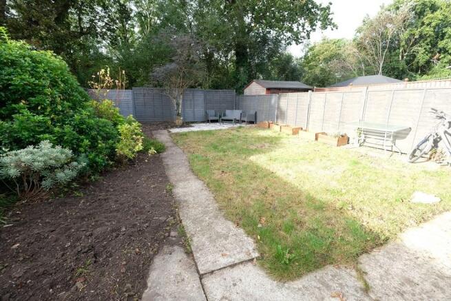 GARDEN 