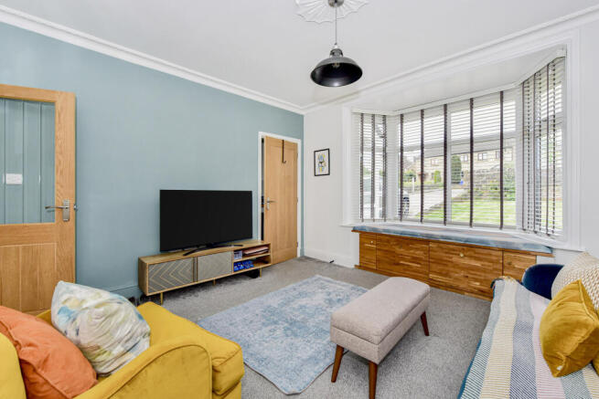 4 bed Detached for sale Image 8