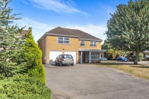 2, Winchester Close, Banbury OX16 4FP
