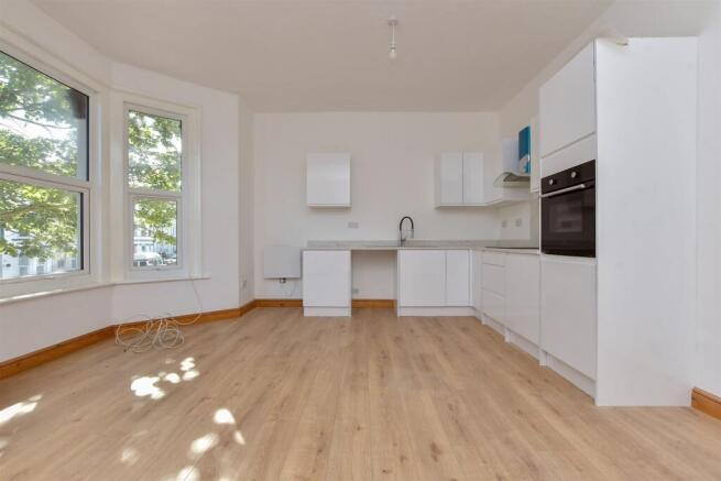 Flat 2 Kitchen / Lounge